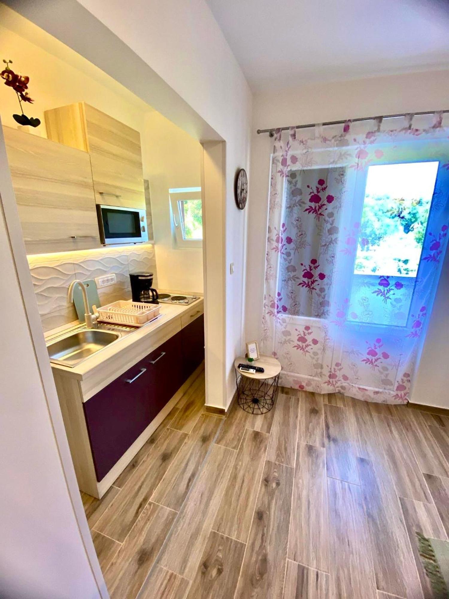 Apartman Miljenko - Matovica Kampor ภายนอก รูปภาพ